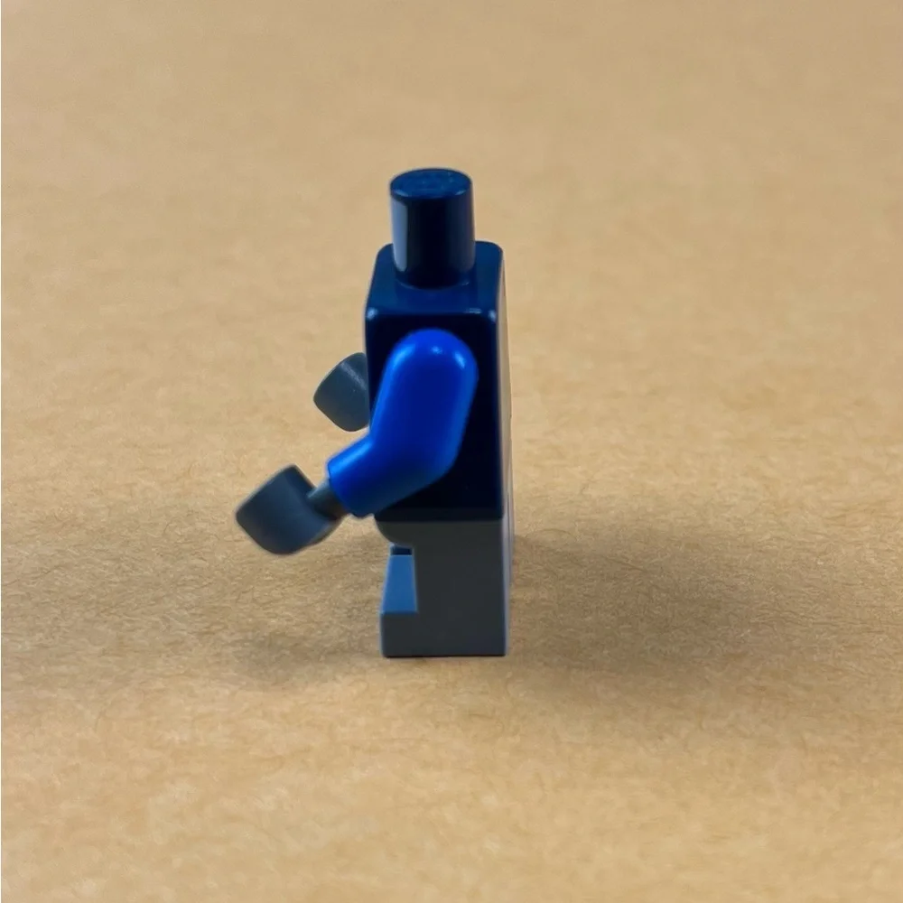 LEGO Star Wars Mandalorian Armor Plates Blue Torso Minifigure 2